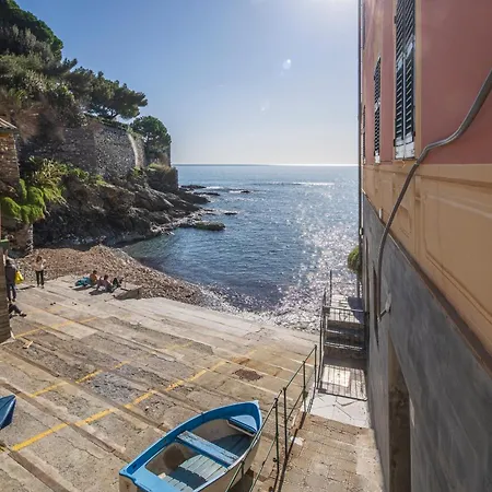 Seaside, Parking, Wifi, Ac, Nervi * Janov